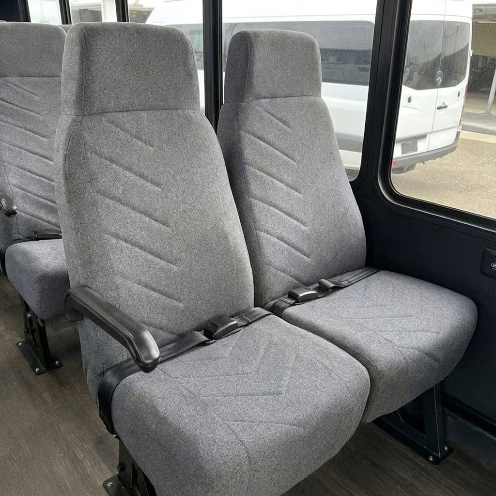 lewiston 18 passenger minibus high back seats