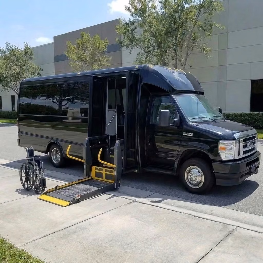 lewiston 18 passenger minibus wheelchair lift