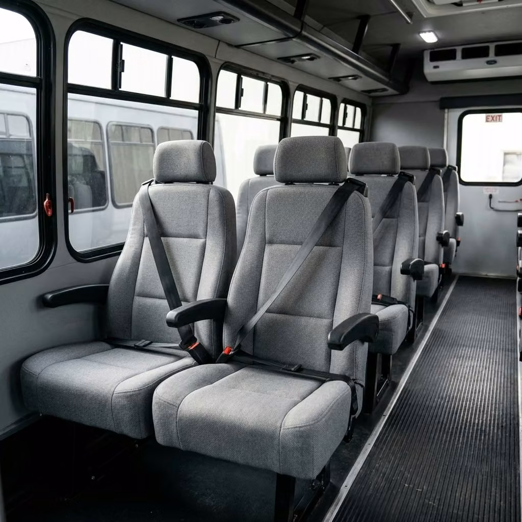 lewiston 35 passenger minibus reclining seats