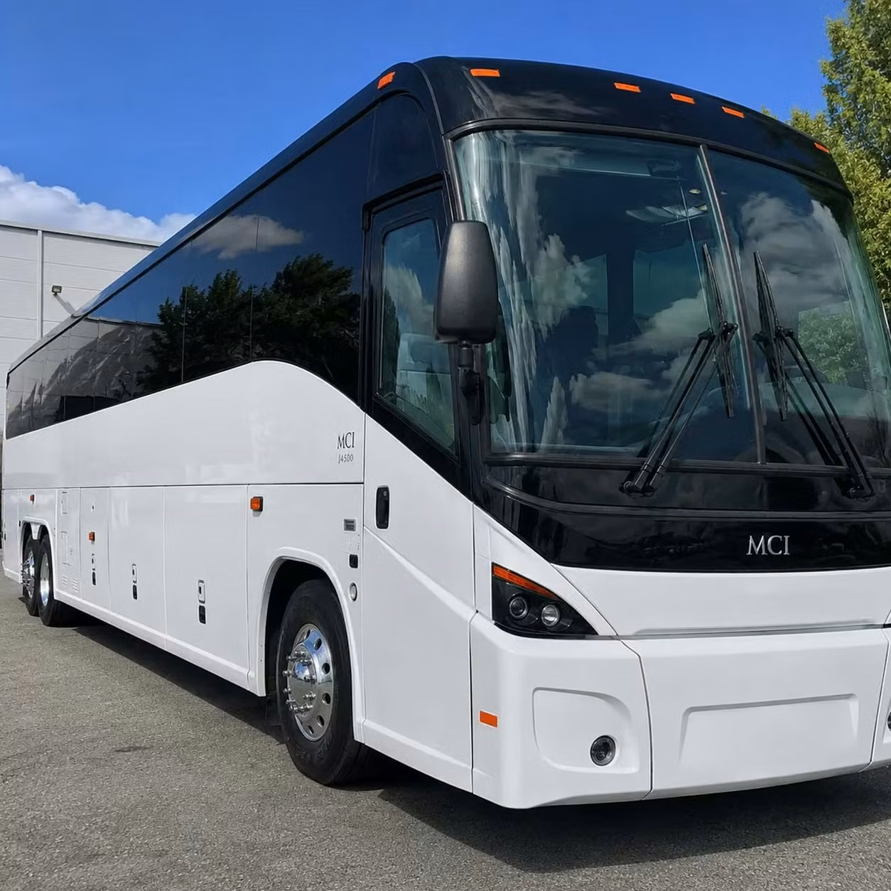 lewiston ada accessible government and military charter buses in lewiston