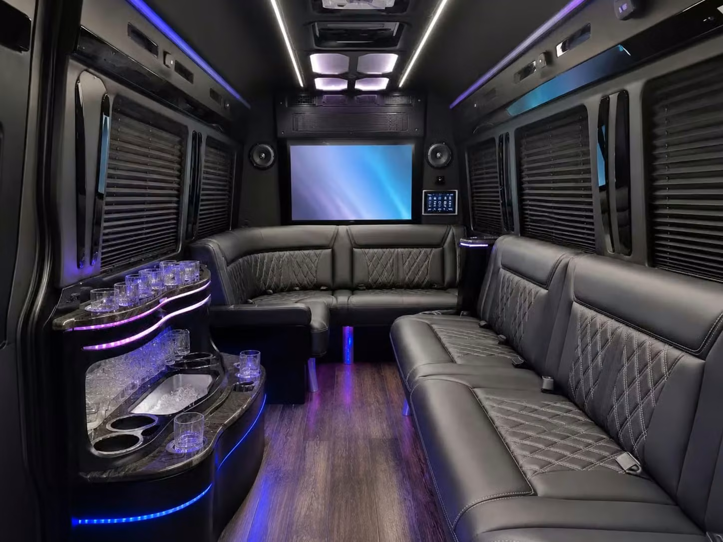 lewiston charter bus rentals in lewiston and nearby cities
