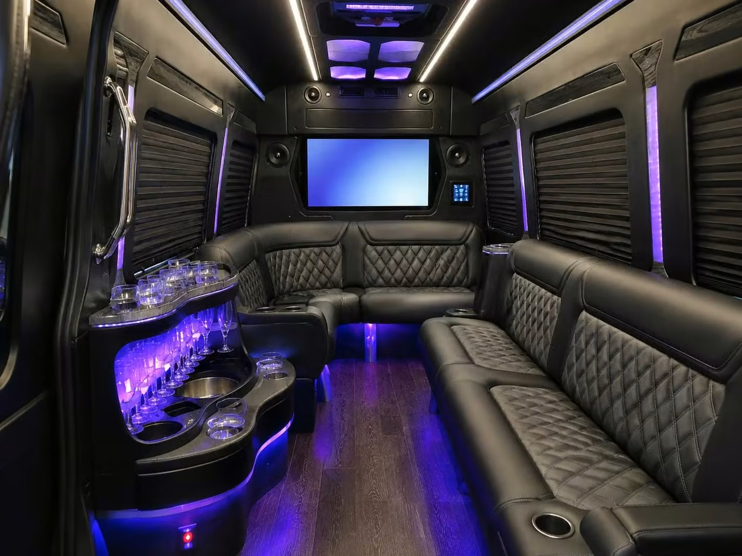 lewiston full size charter buses and minibuses for lewiston school dances