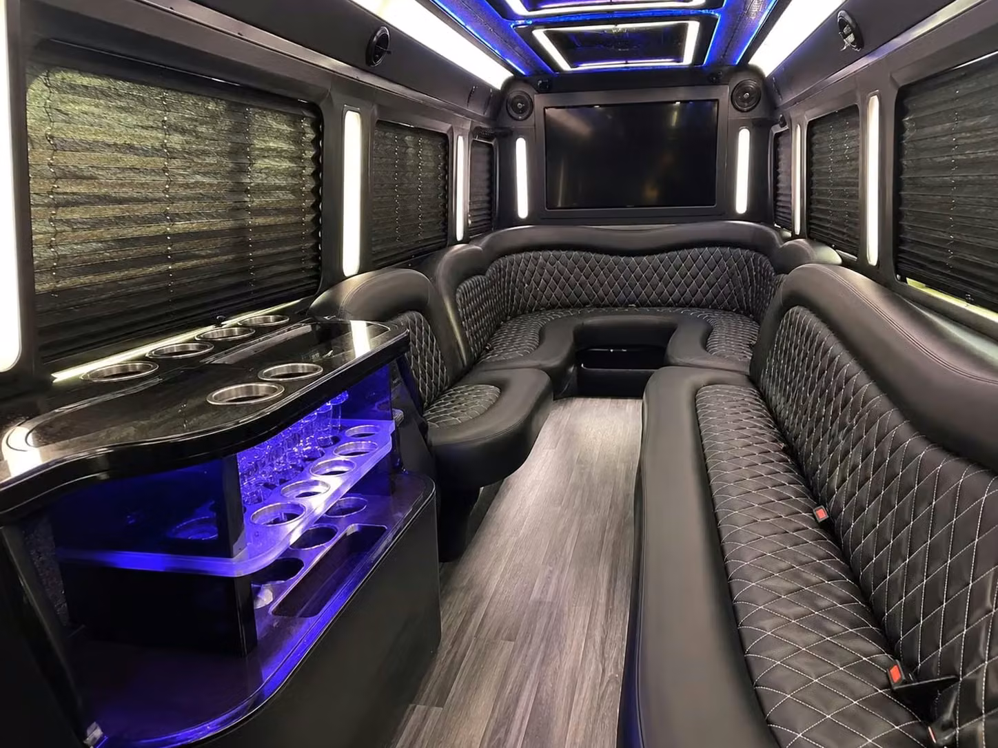 lewiston hourly round trip and all night prom bus packages in lewiston