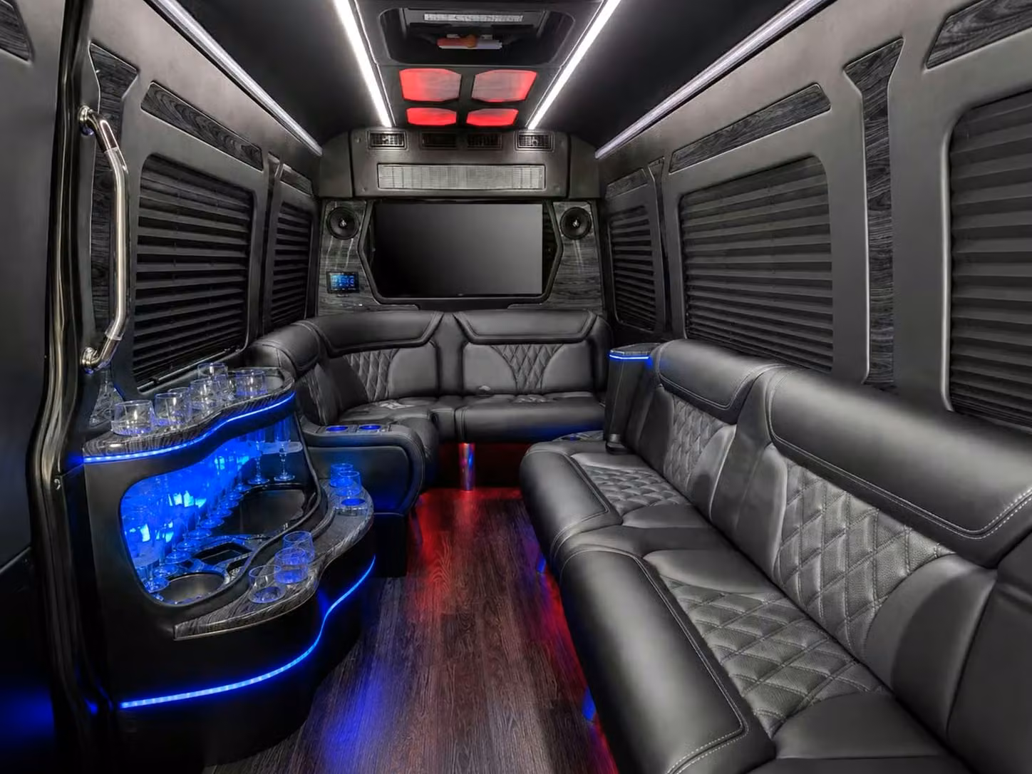lewiston long distance lewiston buses with wifi power outlets and reclining seats