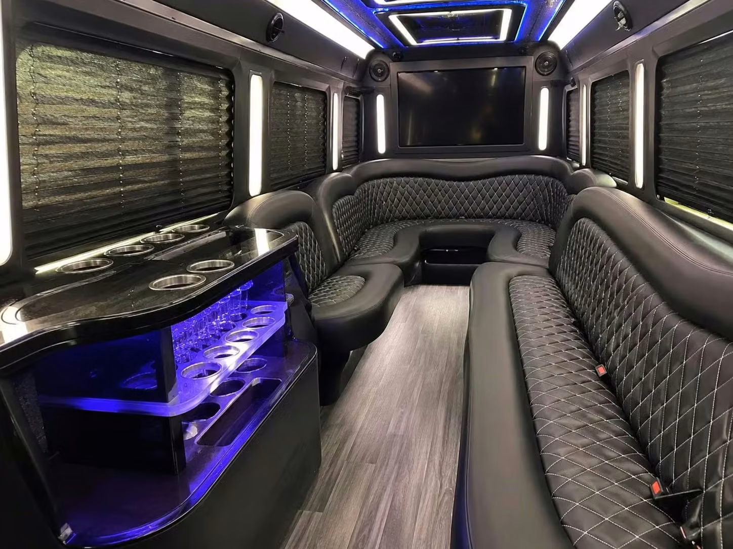 lewiston party bus bar area